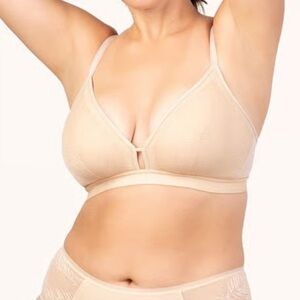 Lively Mesh Trim Busty Wireless Bralette Toasted Almond‎ 2